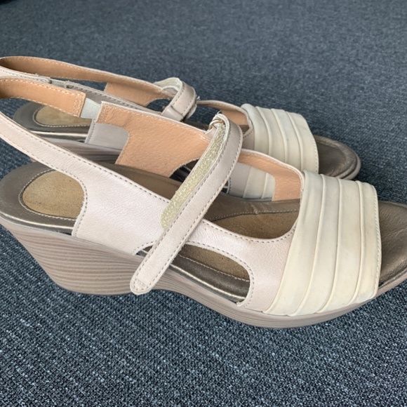 Nearly New NAOT wedge sandals - Picture 2 of 5